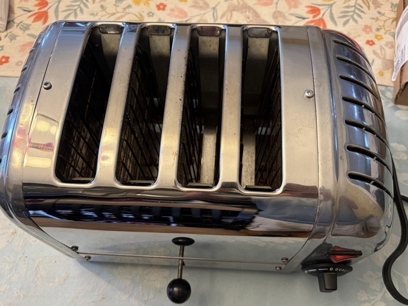 Dualit 4 Slice Classic Toaster Polished Chrome Made in England 4 BR/11EA86 1745W gallery