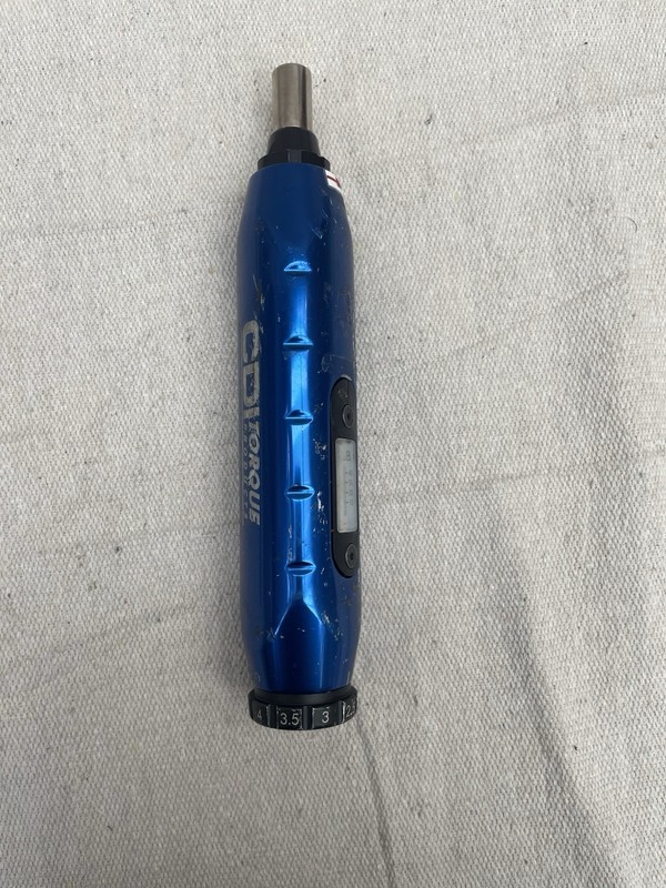 CDI MICRO ADJUSTABLE SCREWDRIVER 401SM RANGE 5-40 INCH POUNDS 1/4 INCH gallery