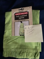 Simplicity Express Your Style Full Ruffled Plain Green Apron New for Crafting