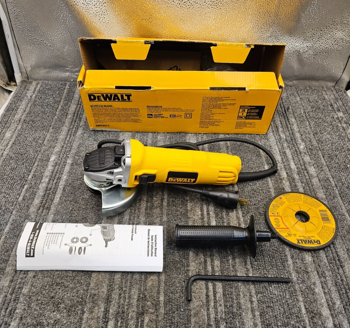 DEWALT DWE4011 18V Small Angle Grinder w/ One-Touch Guard 4-1/2" gallery