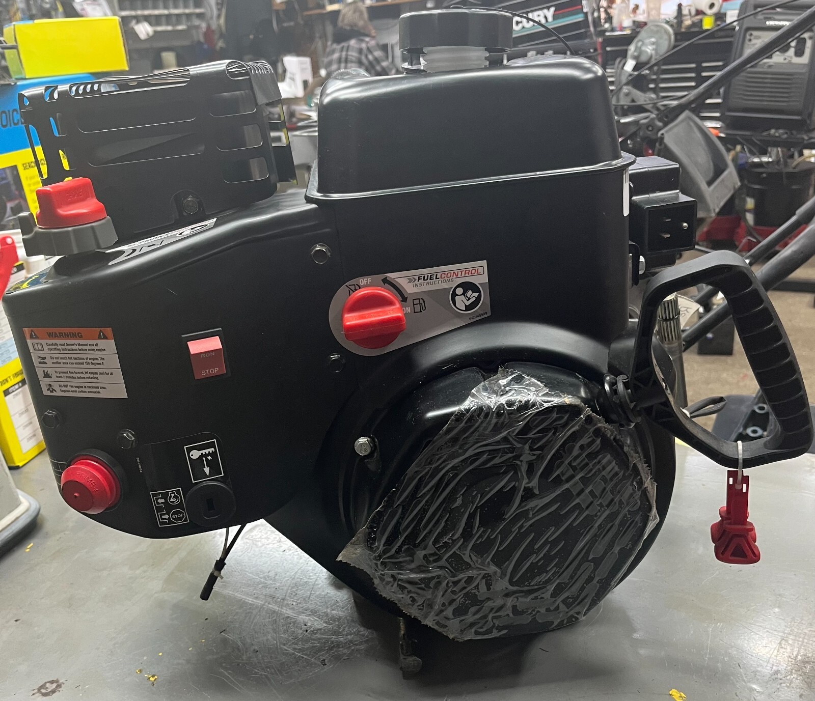 NEW LCT 585742702 369cc Horizontal Snow Engine 11 HP gallery