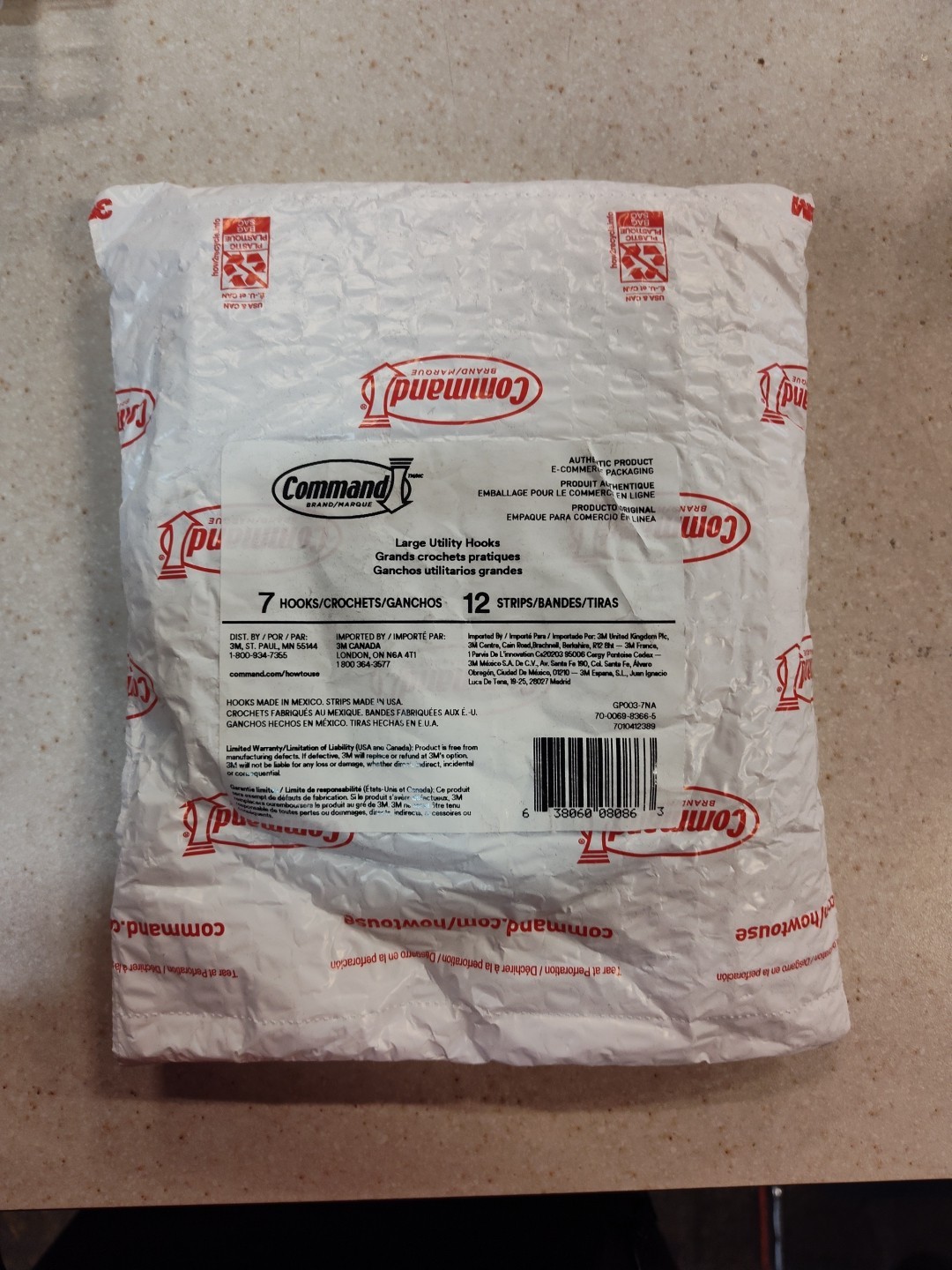 5 lb Large Utility Hooks, 7 Wall Hooks and 12 Strips, Damage-Hanging with Adh... gallery