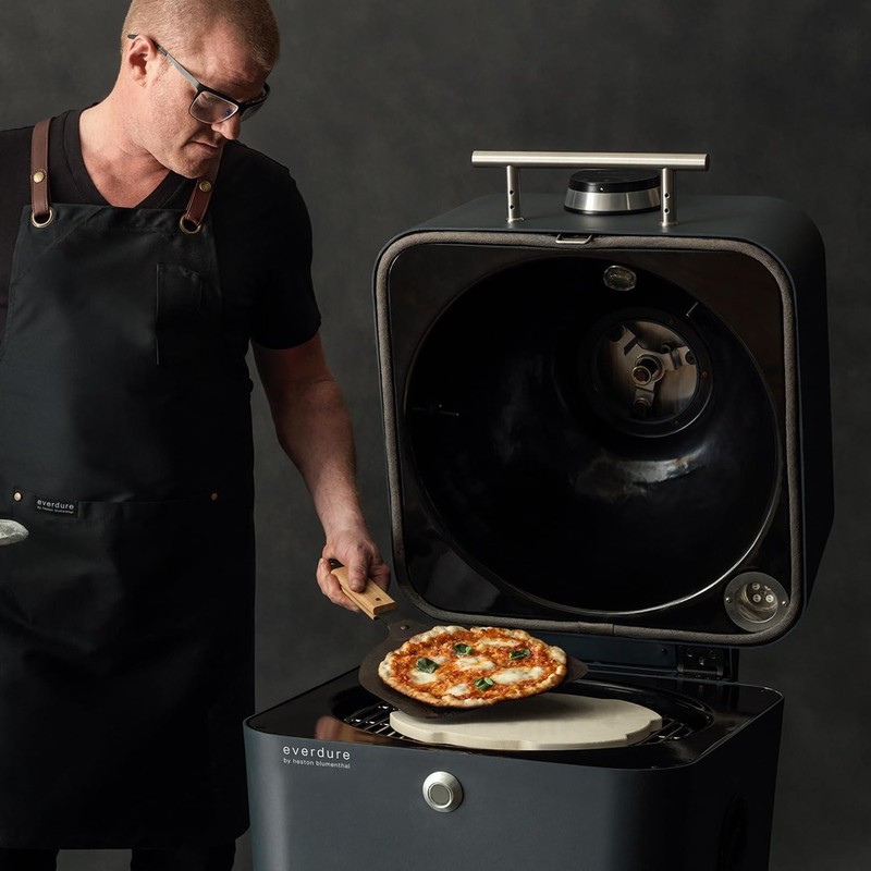 Heston Blumenthal Everdure Cordierite Pizza Stone 34cm x 34cm Beige gallery