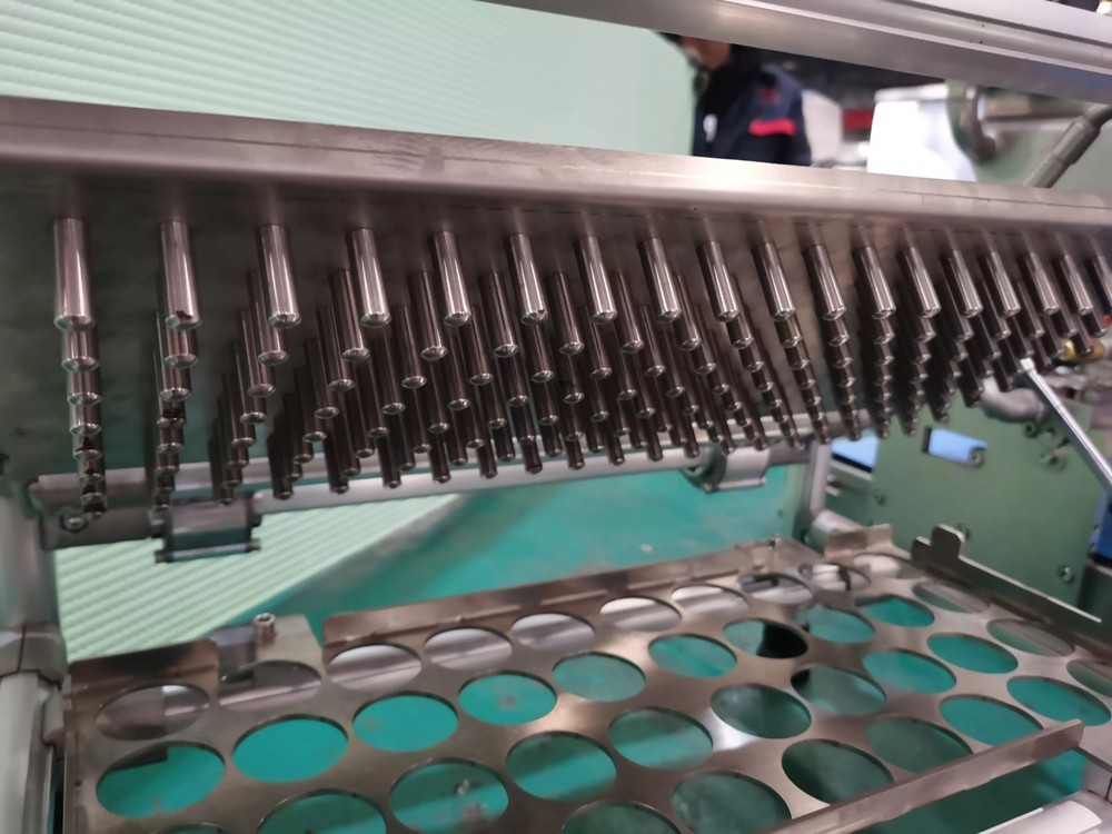 Easy Operate Manual Type Demolder for Silicone Candy Mold Factory Use gallery