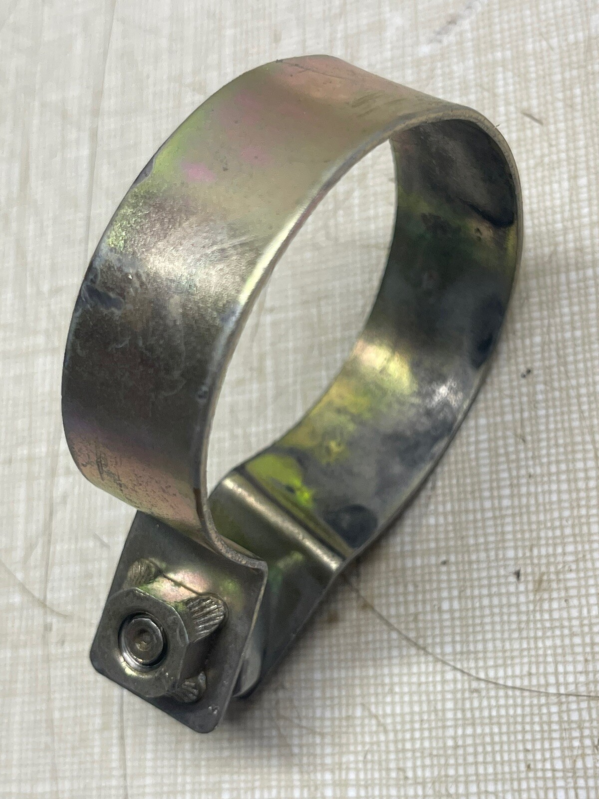 Kubota G2160 Tractor Fuel Filter Clamp gallery