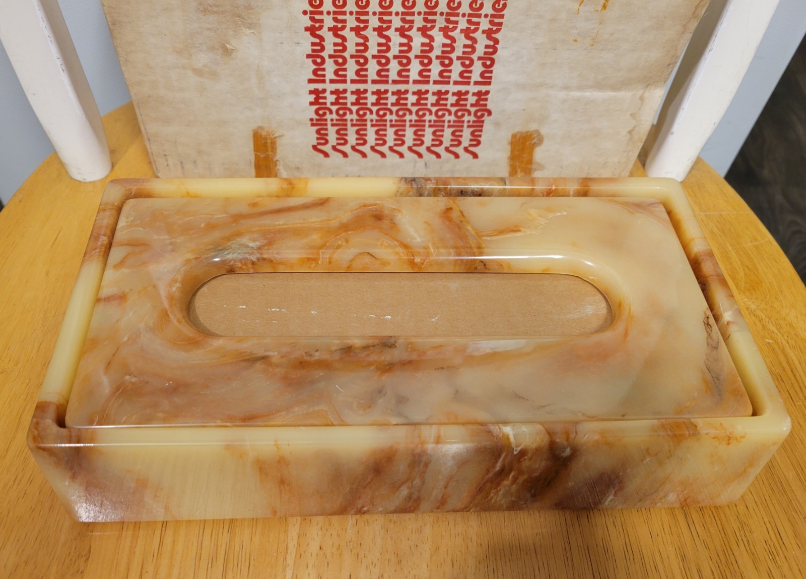 NEW VINTAGE / Rectangle Marbleized Faux Marble Tissue Paper Holder Box Bathroom gallery