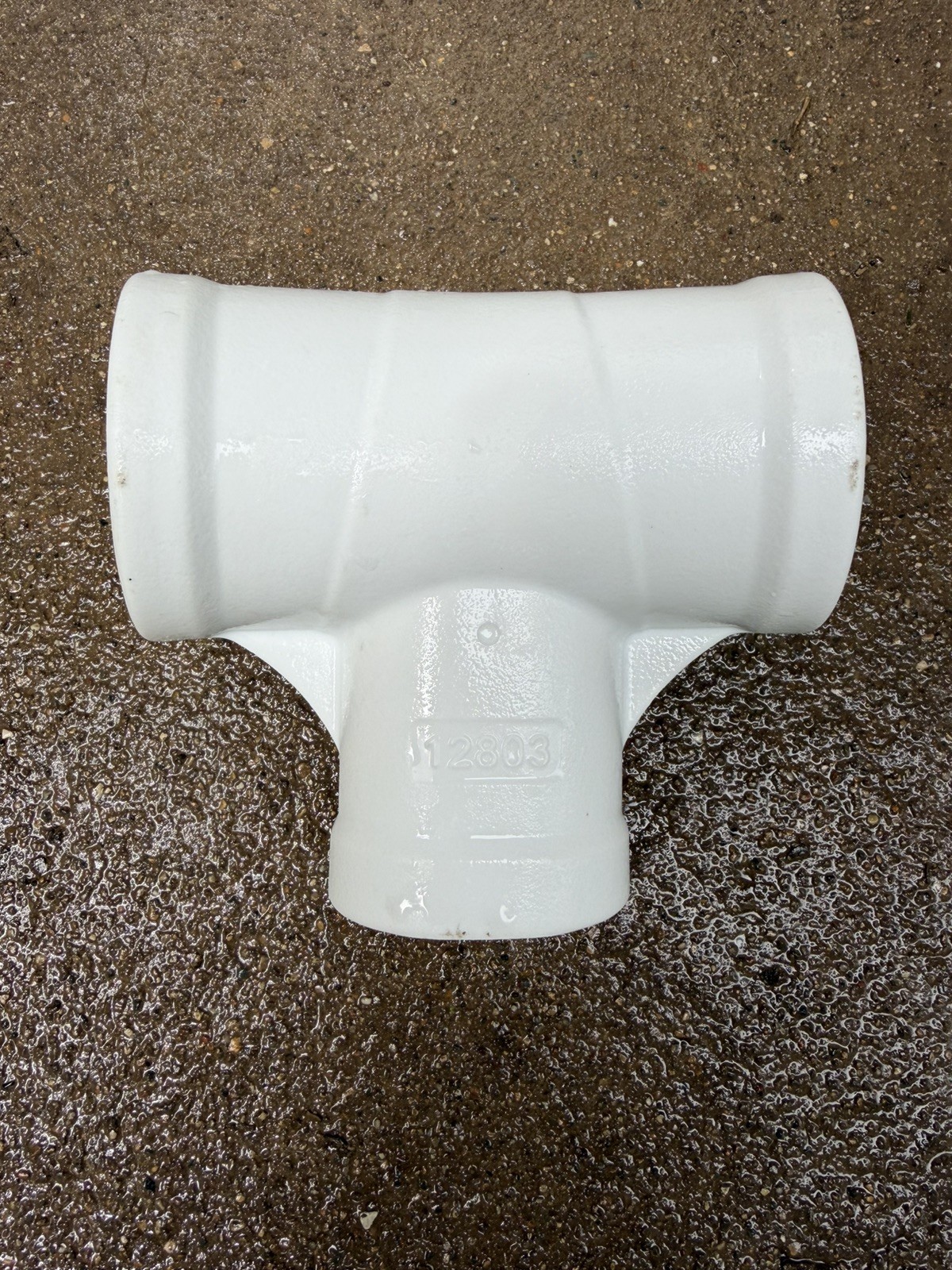 Used Intex White Plastic T-Connector for 18'X48" Prism Frame Pool, Part # 12803 gallery
