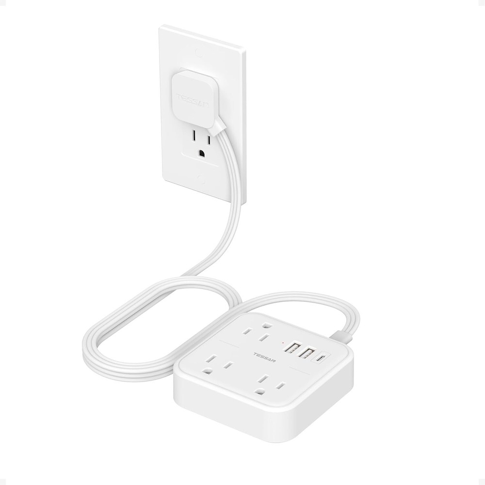 TESSAN Small Flat Plug Power Strip with 3 USB (1 USB C) and 3 AC Surge Protector