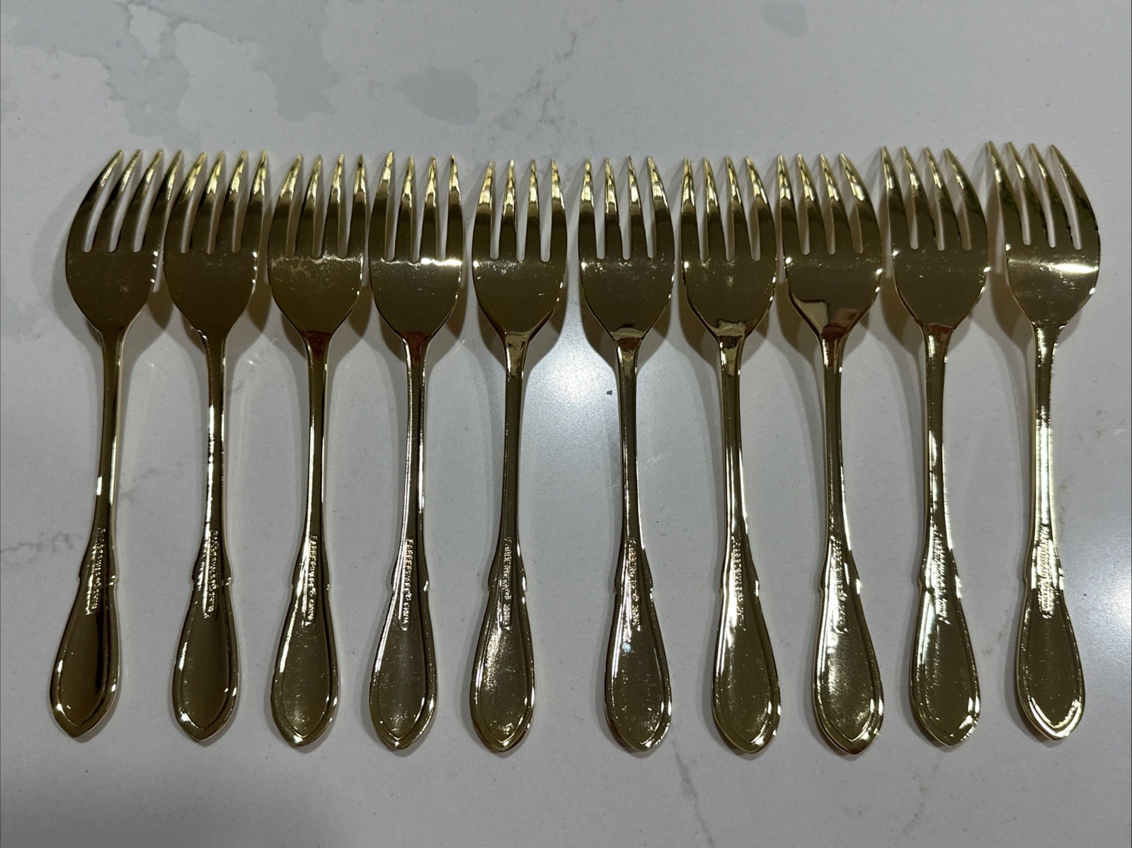 Faberware Breeze-Gold Electroplated Feathered Tip Flatware 10 Piece Salad Forks gallery