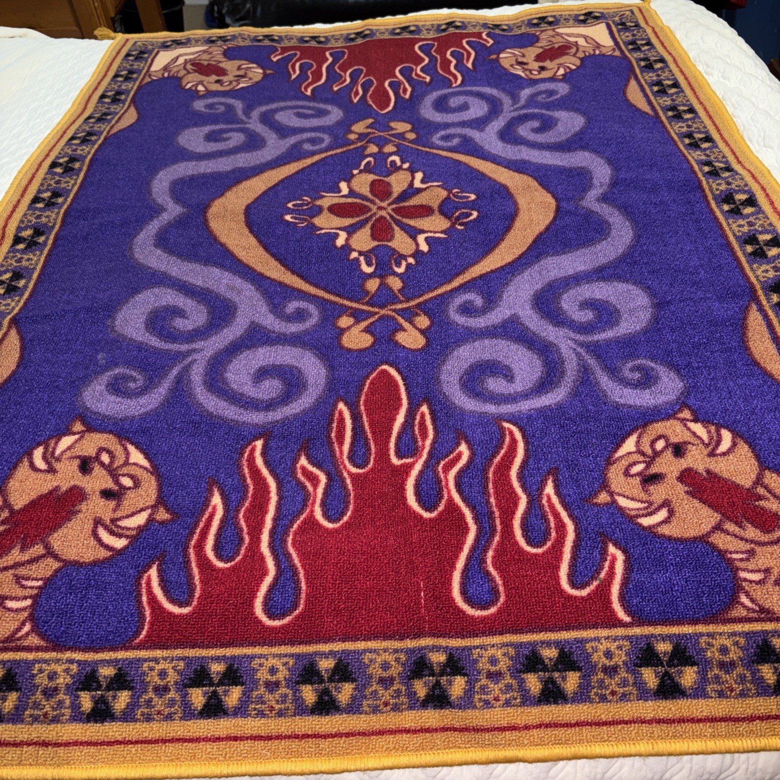 Aladdin Rug, Tale Magic Carpet, Non Slip Rug- 40” X 54” Room Area Rug * Rare* gallery