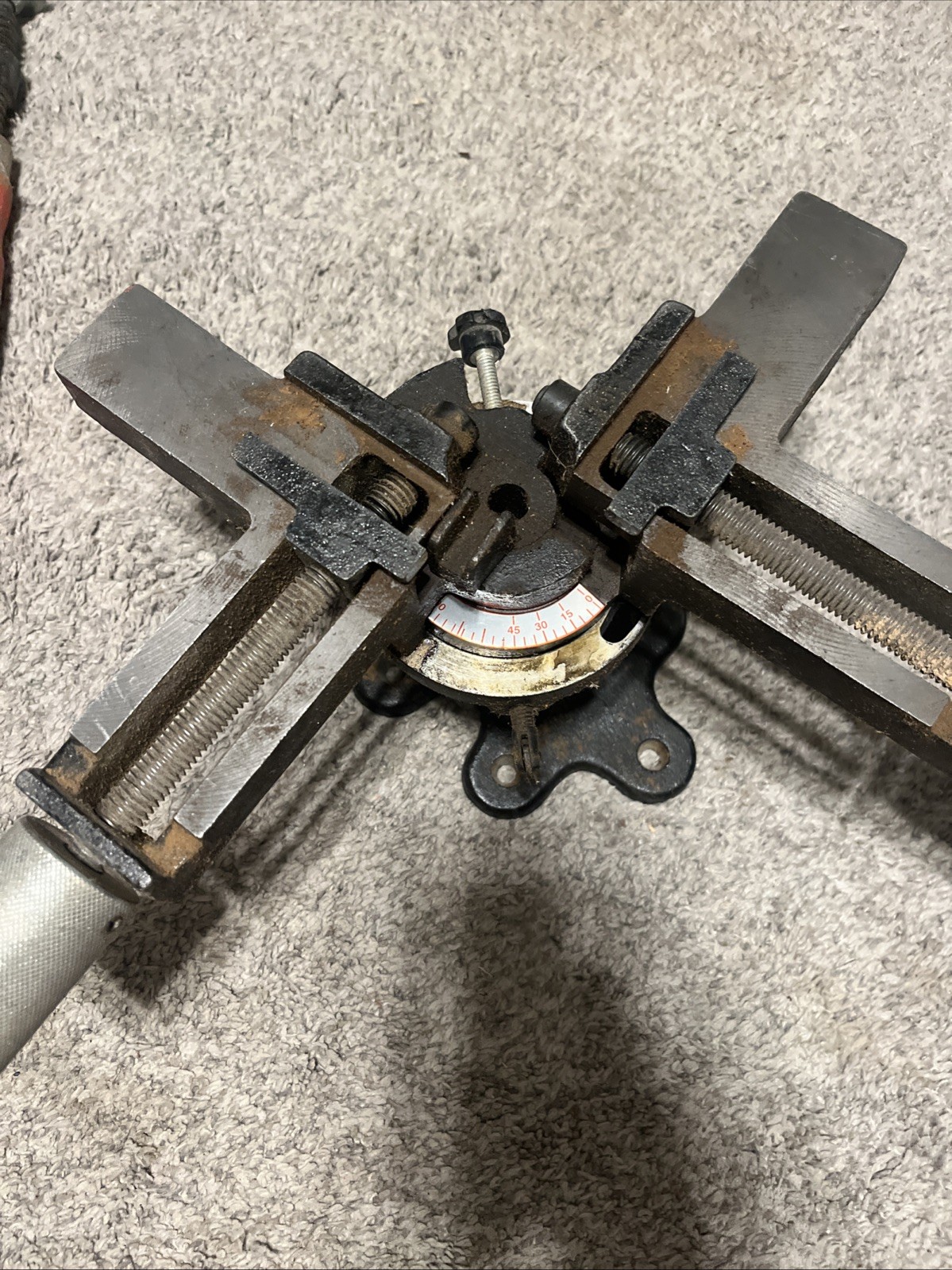 FRAMER MITER VISE 90 DEGREE ANGLED PICTURE FRAMING CLAMP gallery