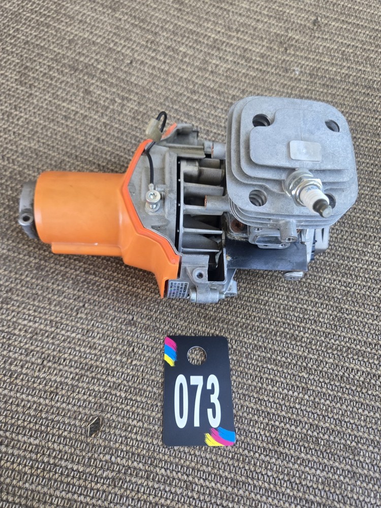 Echo SRM-3020T Engine Assembly " Read Description" / Bin O/P