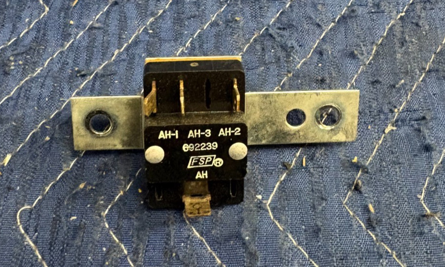 Dryer Temperature Selector Switch 692239 688712 for Whirlpool