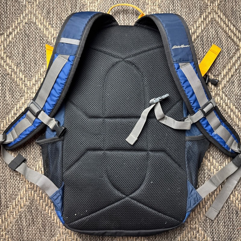 Eddie Bauer Trailhead 30L backpack hiking camping blue/multi 5