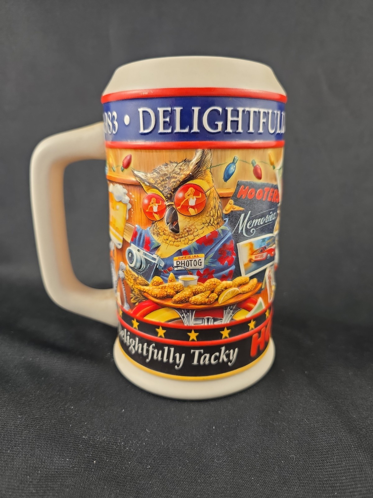 Rare Hooters Exclusive Limited Edition Beer Stein Mug 2003 Made in Brazil gallery