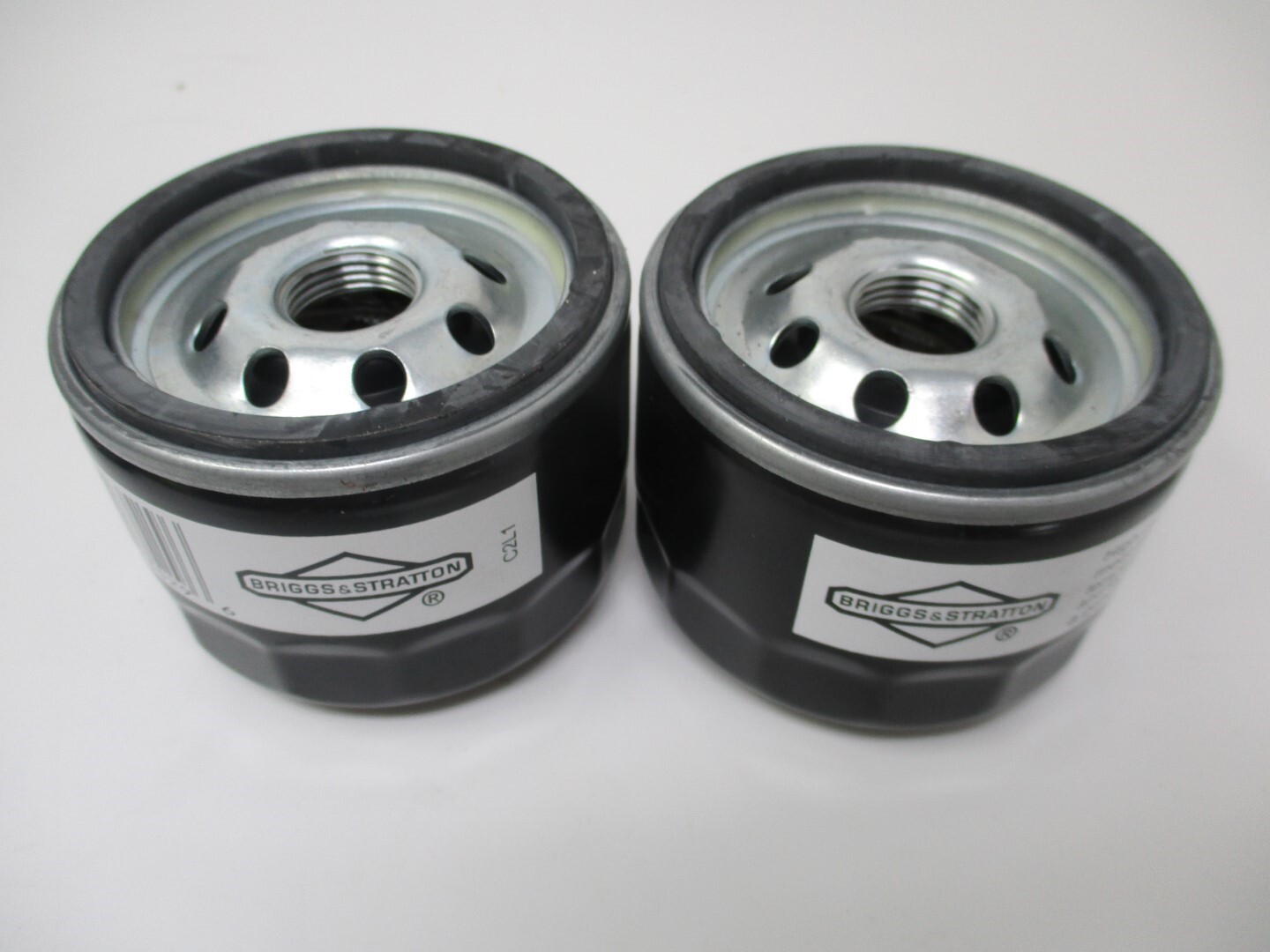 2 Pcs Genuine Oil Filter 492932 Briggs & Stratton 7045184 492056 & 492932 gallery