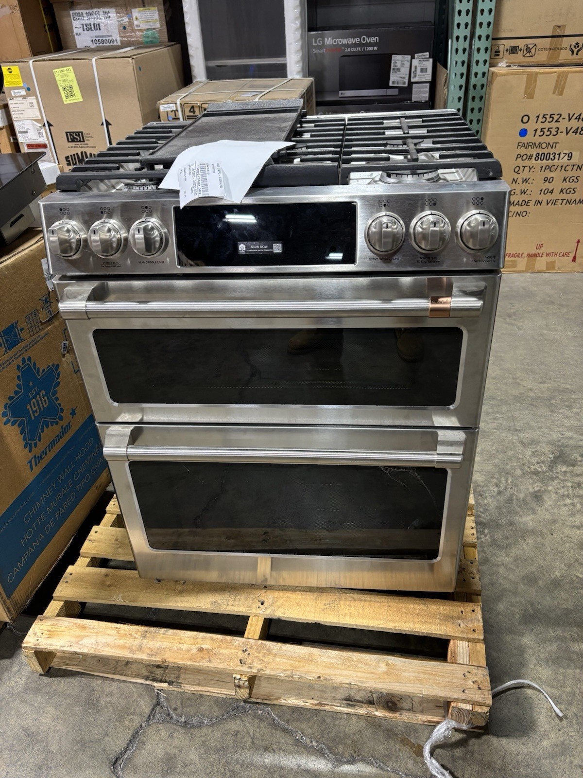 Cafe 30 Inch Slide In Gas Range with Convection Double Door ,Griddle CGS750P2MS1 gallery