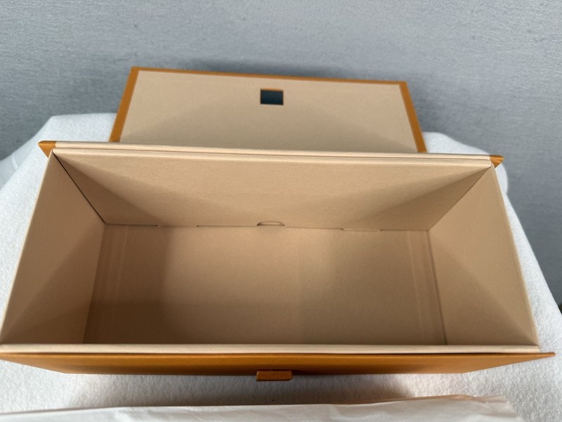 Louis Vuitton Empty Perfume/Cologne Box (gift Box) *READ DESCRIPTION* gallery