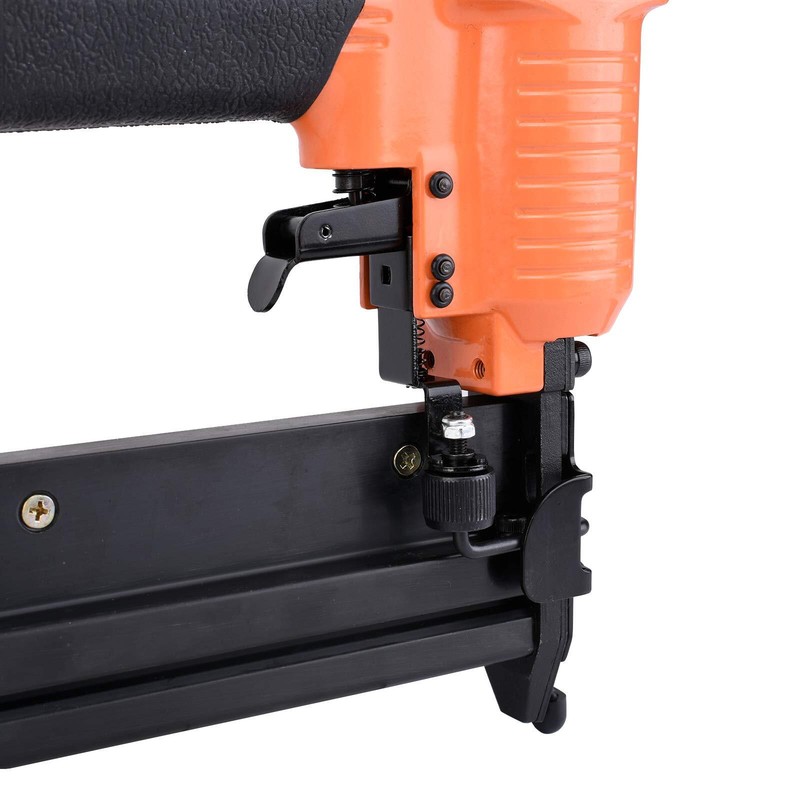 Sf5040 2" 18 Gauge 2 In 1 Pneumatic Brad Nailer And Stapler With Carrying Ca gallery