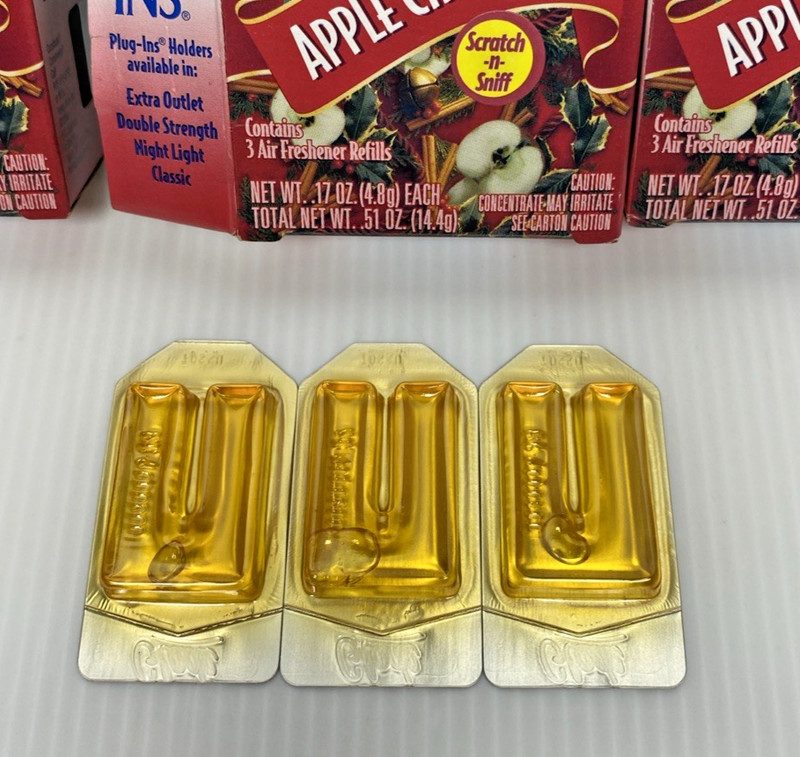 Vtg Glade PlugIns Scented Gel Refills APPLE CINNAMON 3 Refills Lot of 3 Boxes gallery