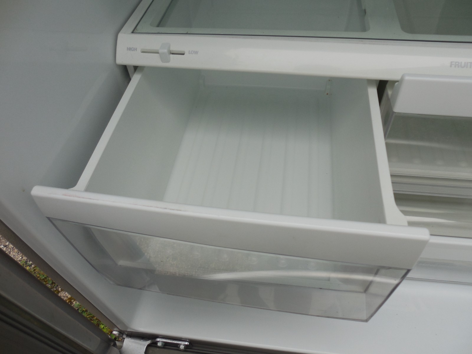 LFX28978st LG kenmore fridge left pull drawer crisper MJS618417 gallery