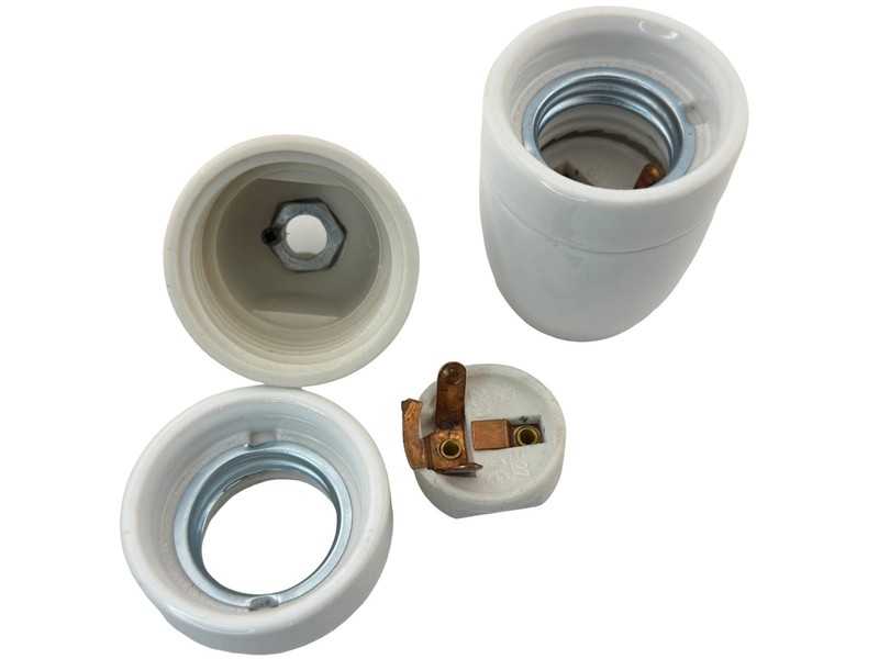 Rebaydo 2pcs E26/E27 Ceramic Socket with Hidden Screw Terminals gallery
