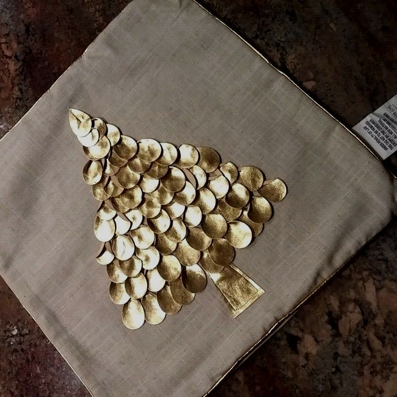 Nourison Industries Polyester Linen Blend Pillow Cover 17" gallery