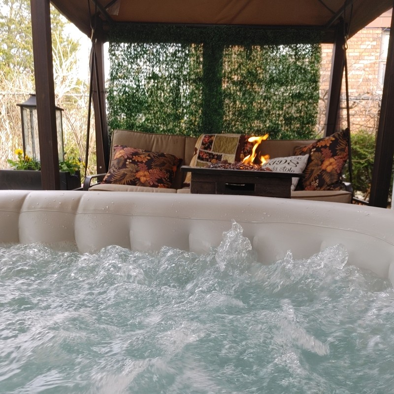 ALEKO Inflatable Improved Version 6 Prs Hot Tub 265 Gallon Up to 130 Bubble Jets gallery