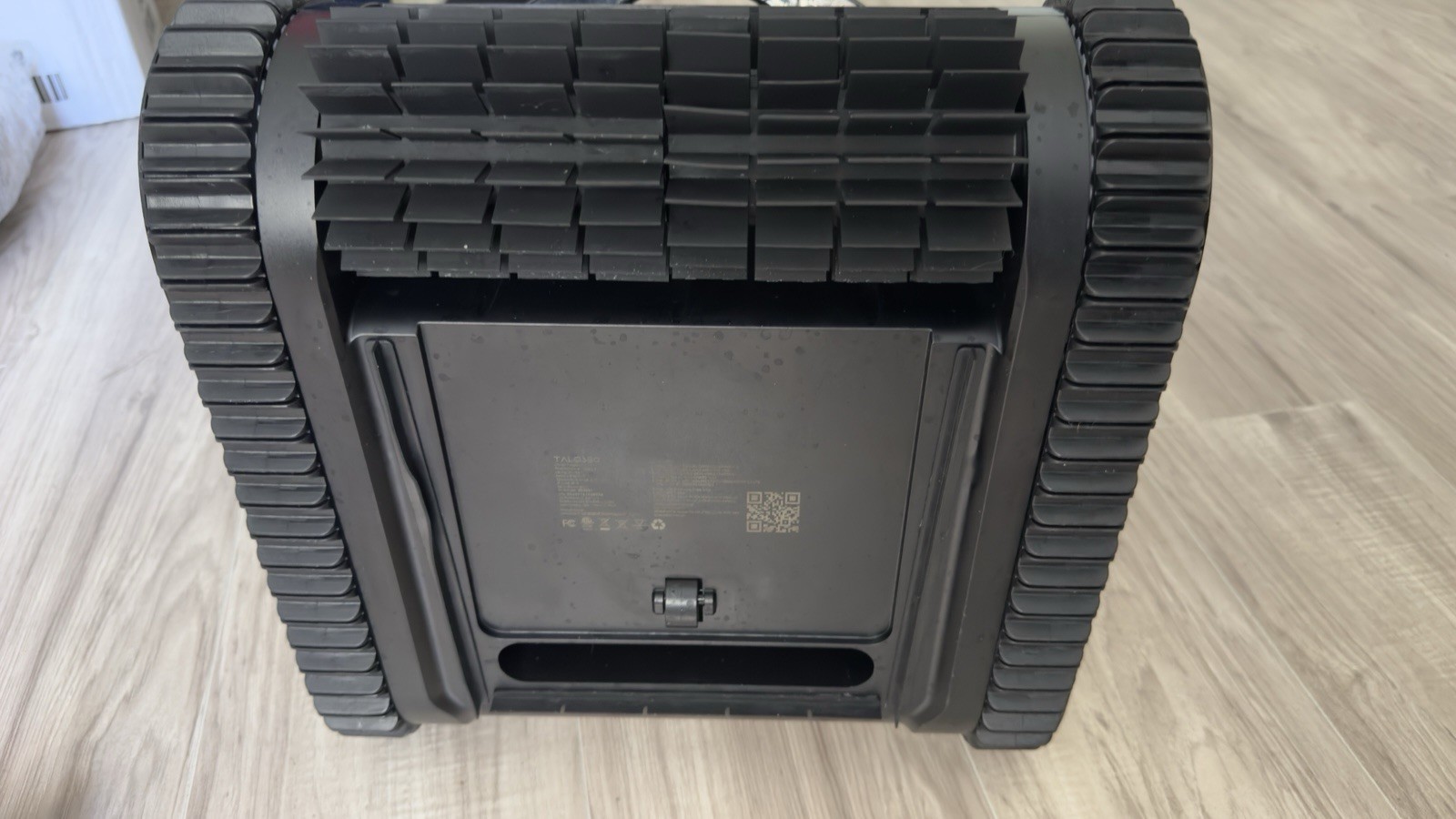 TALOSBO C1 Cordless Robotic Pool Vacuum Cleaner gallery