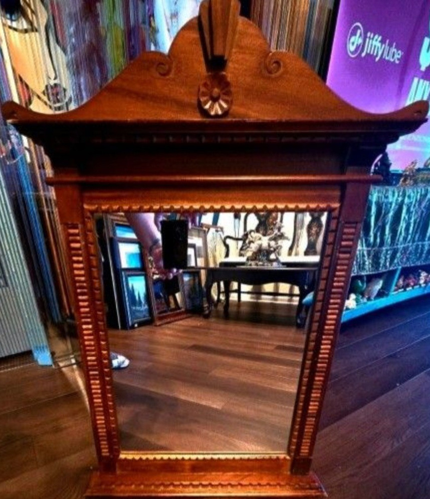 Gothic Victorian Style Mirror Featuring Carved Details Floral Crest 29.5 "×17" gallery