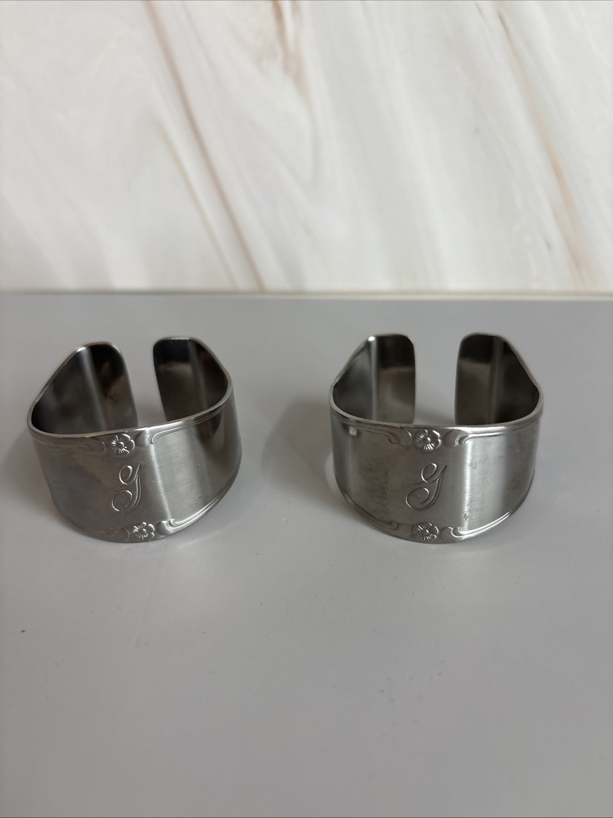 Monogrammed "G" Set Of 2 Stainless Steel Custom Craft Napkin Rings Dinner gallery