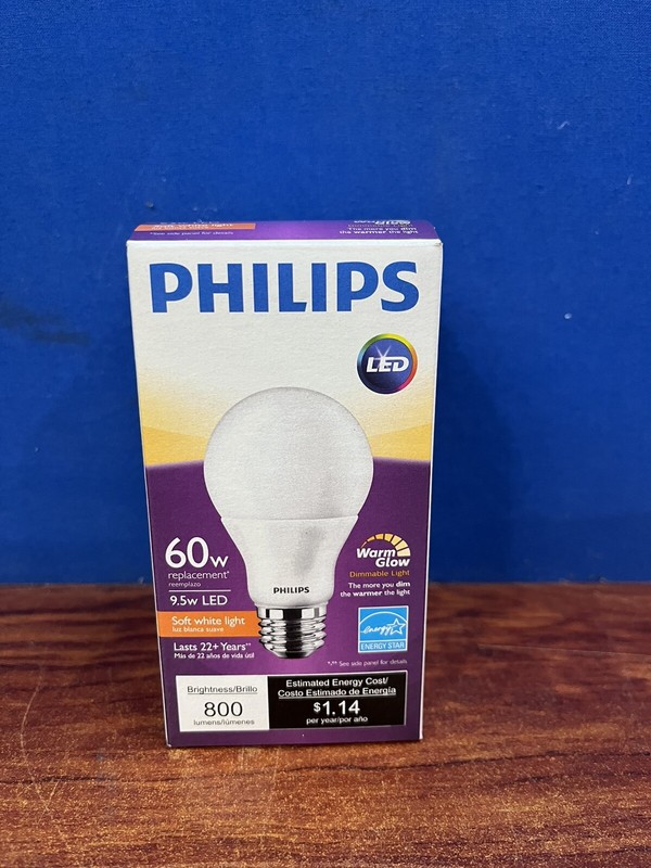 (6) Philips 455824 LED Dimmable A19 Light Bulb EyeComfort 800 Lumen 9.5w gallery
