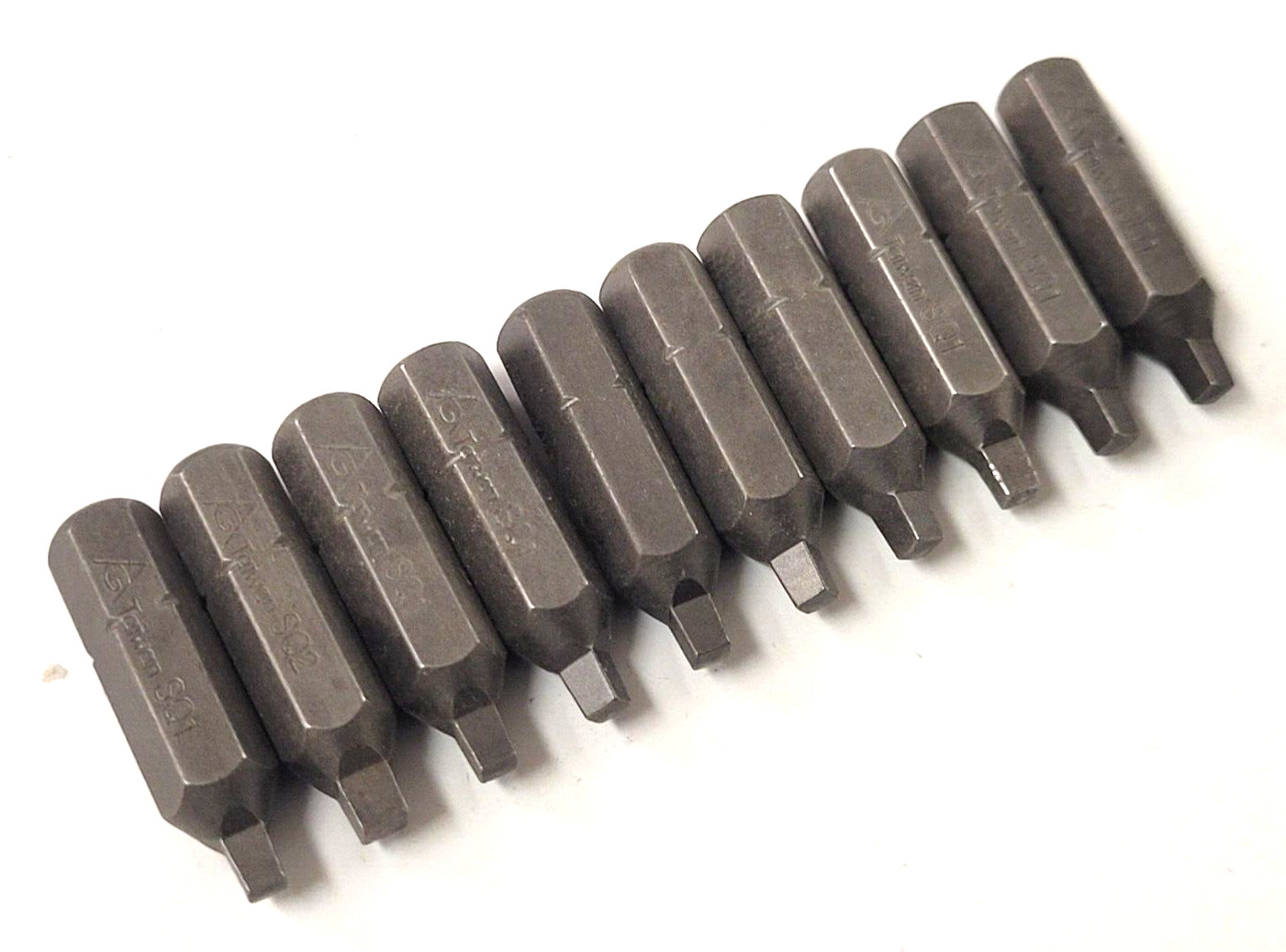 Geta / Apex 44Q1 #1 Square Drive 1/4 Hex Insert Power ScrewDriver Bits LOT OF 10 gallery