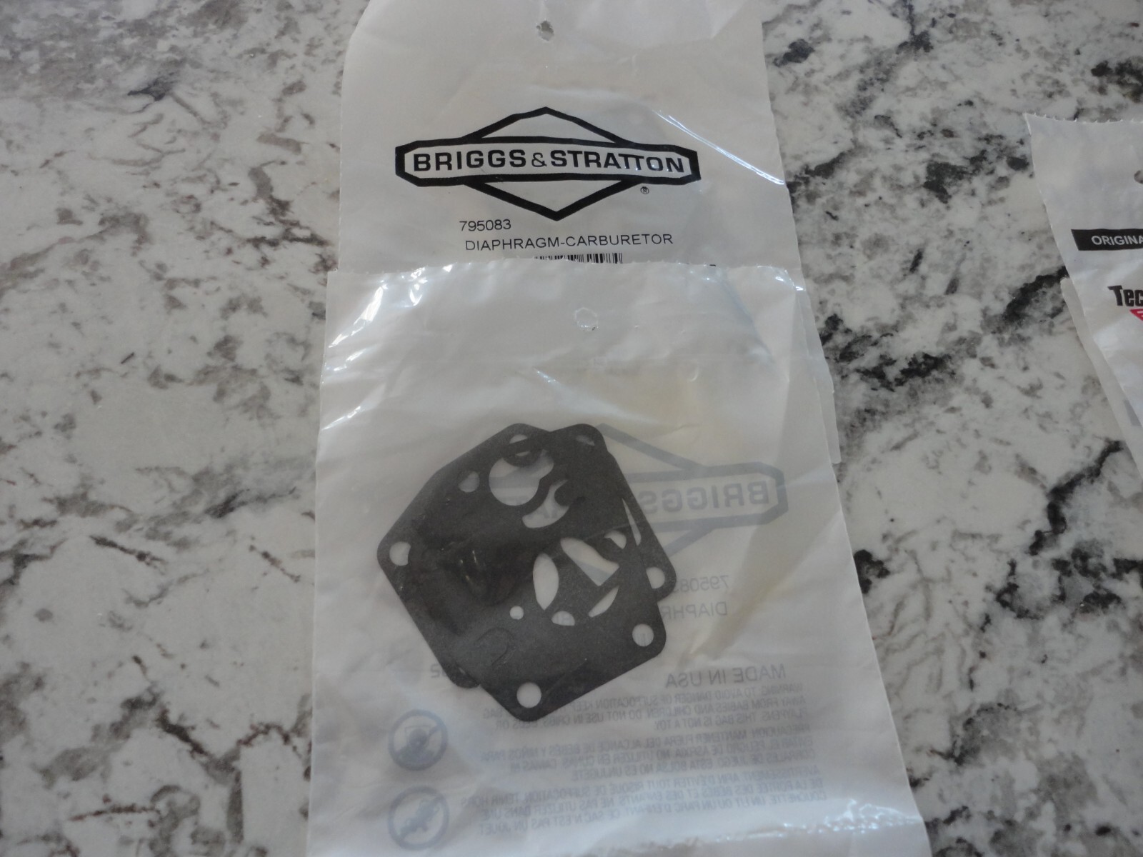 ONE New OEM Briggs & Stratton Carb Diaphragm 495770/795083 gallery