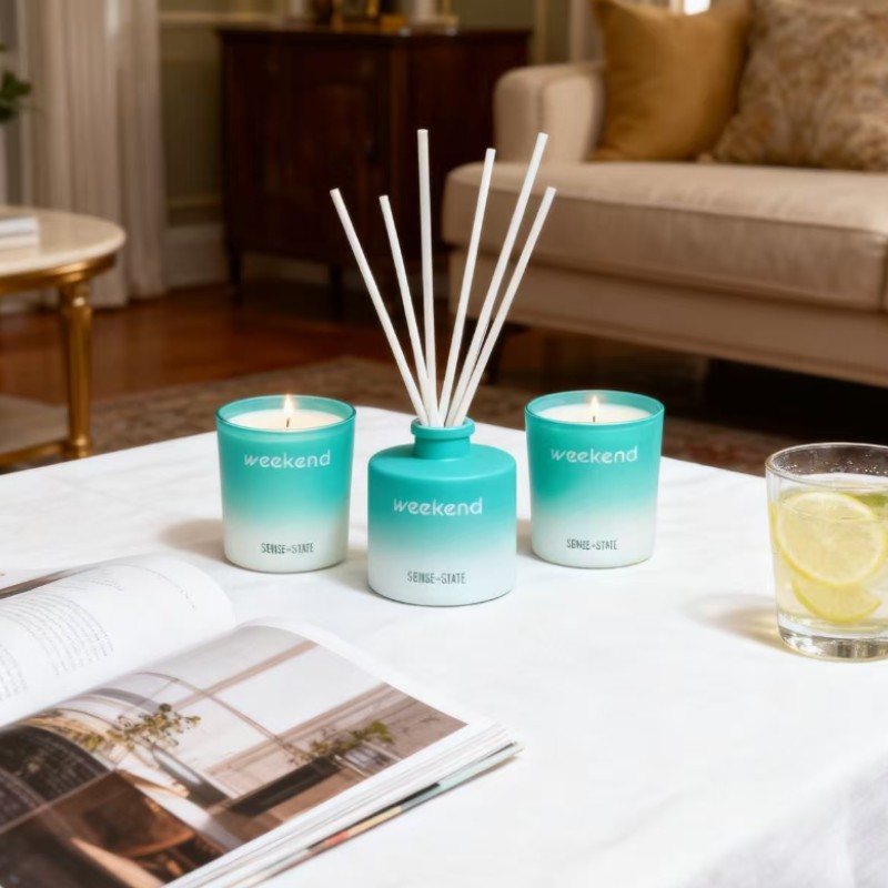 Fragrance Kit Scented Candle Set with Reed Diffuser Gift Weekend Home New US gallery