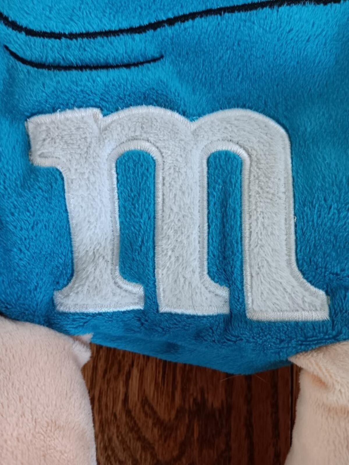Blue M&M world small  bag 2