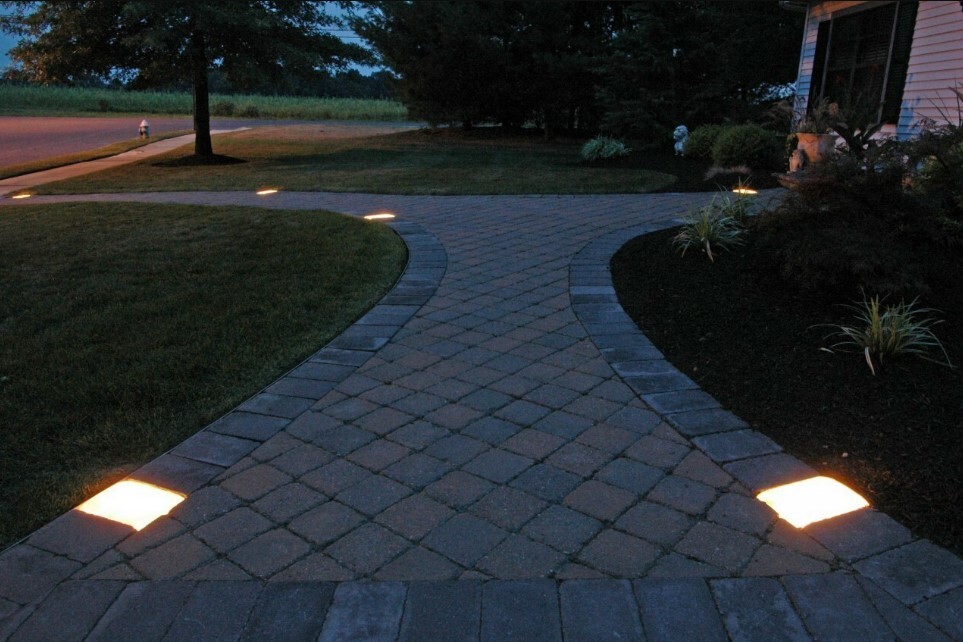Individual Kerr Lighting Replacement Lens Covers for New Age Cobble (6" x 9") gallery