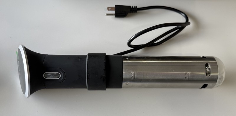Anova Culinary Sous Vide Precision Cooker 110-120v-900w WiFi Bluetooth With Case gallery