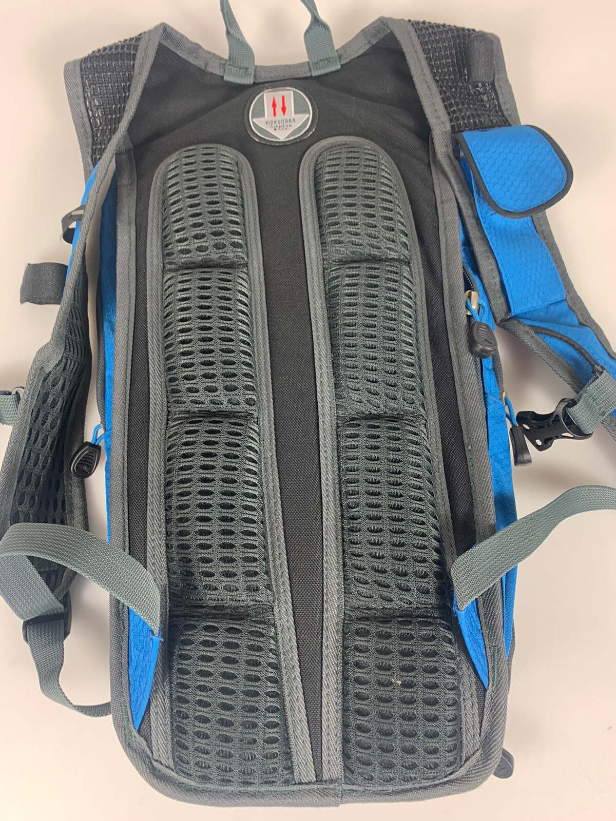High Sierra Hiking Backpack With Air Mesh Back 4