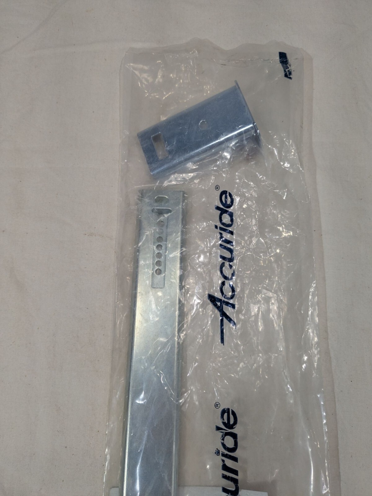Accuride 21-7/8 In. Full Extension Center Undermount Ball Bearing Drawer Slide gallery