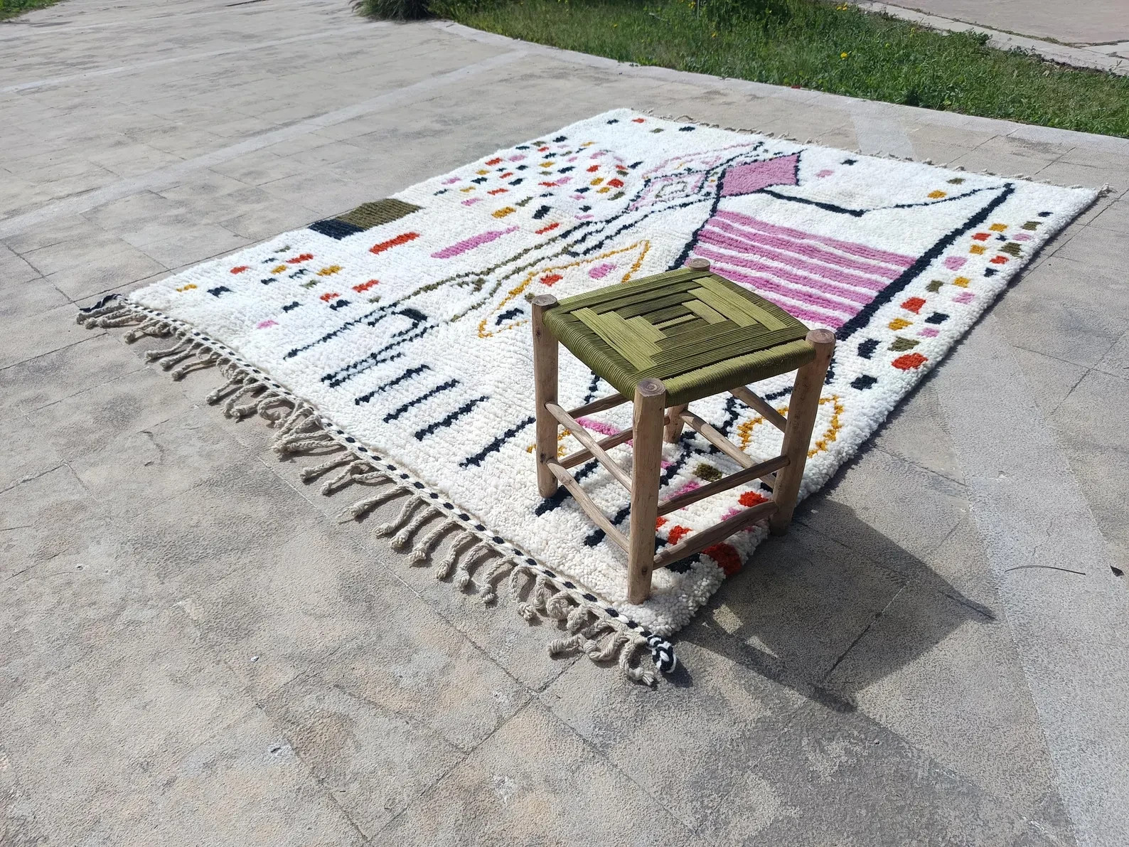 Handmade Moroccan Rug, Berber Woven Design, Moroccan rug, Azilal Rug, Wool Rug. gallery
