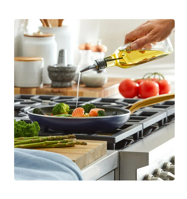 Great Value Vegetable Oil, 1 Gallon gallery