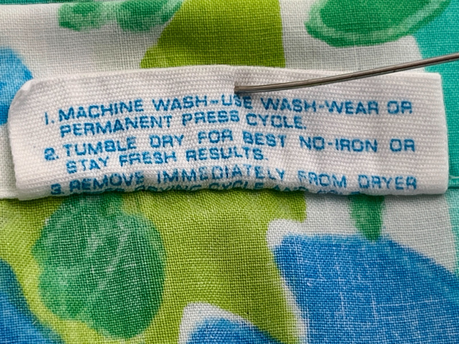 Vintage Cannon Flat Sheet - Bali Hi - Floral Blue Green No Iron USA gallery