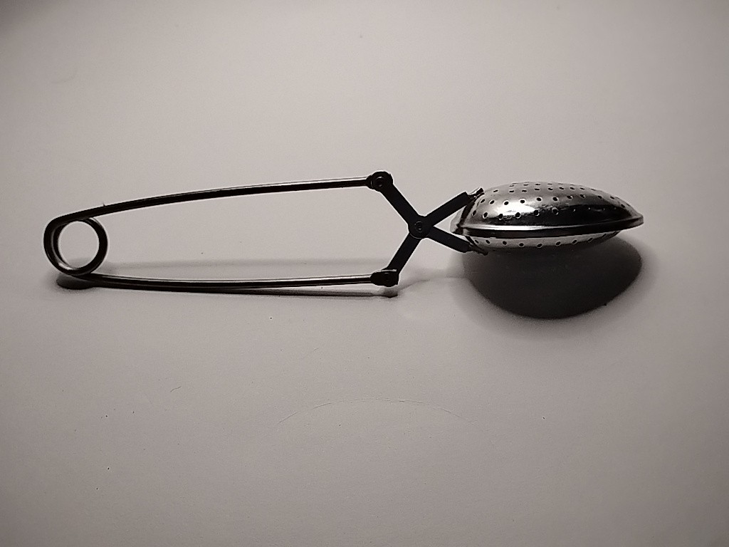 TIKA Tea Strainer Stainless Steel - Silver gallery