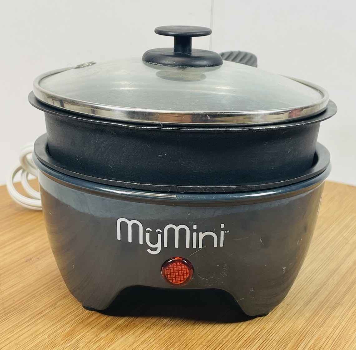 MY MINI NOODLE COOKER & SKILLET Blackberry 5" skillet 260 Watts Non-Stick gallery
