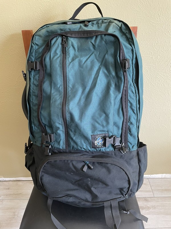 Eagle Creek Hiking Backpack w/ Internal Frame & Waist Strap