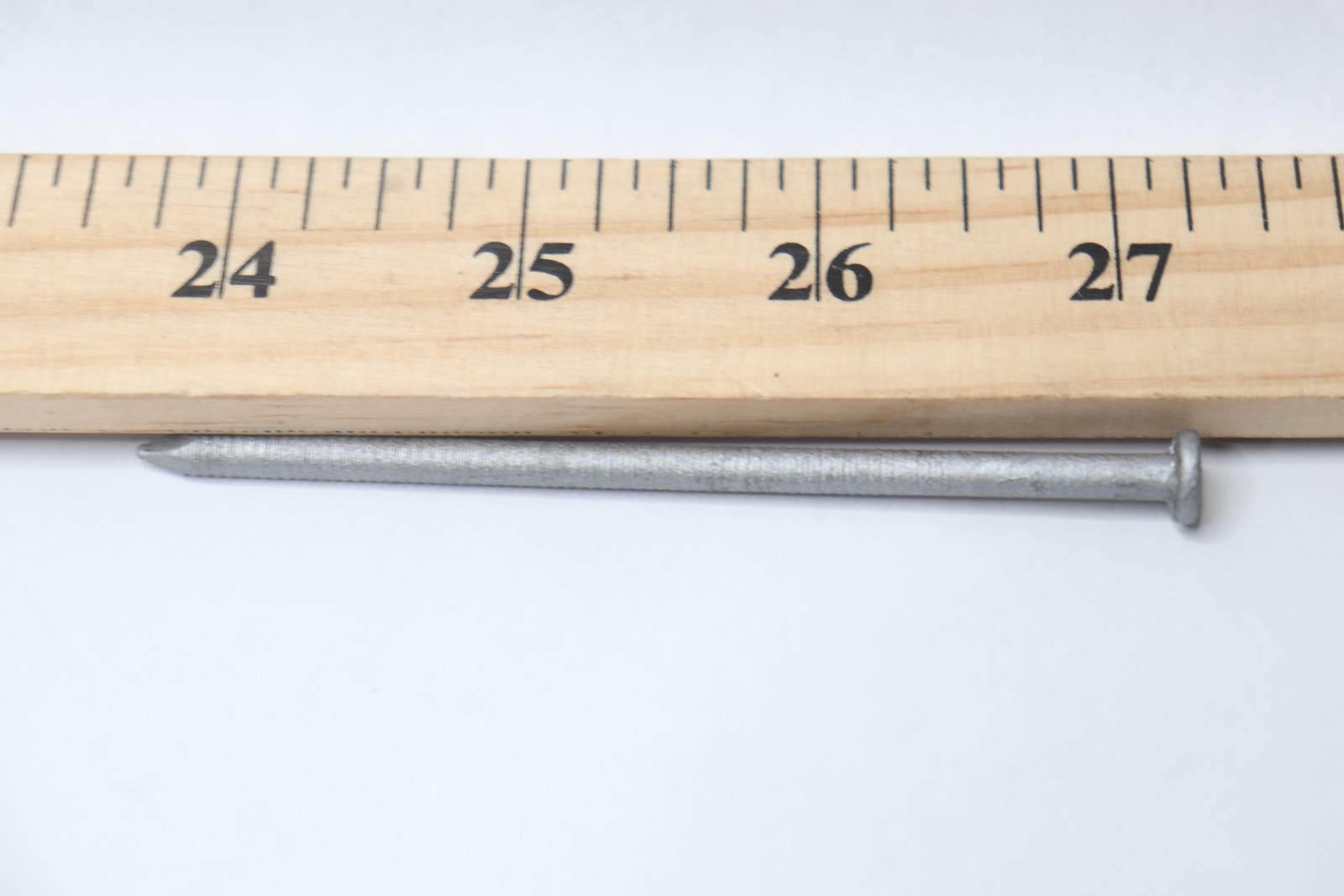(57-Pk) Grip Rite Round Deck Nails Steel Hot-Dipped Galvanized 16D 3-1/2" gallery