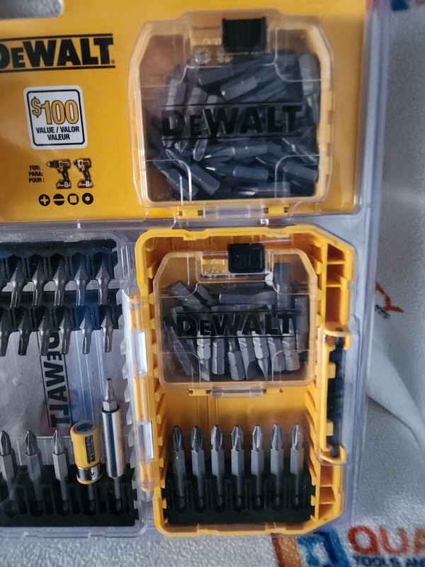 DeWalt 200 Pc. Screwdriving Bit Set DWAF12200 gallery
