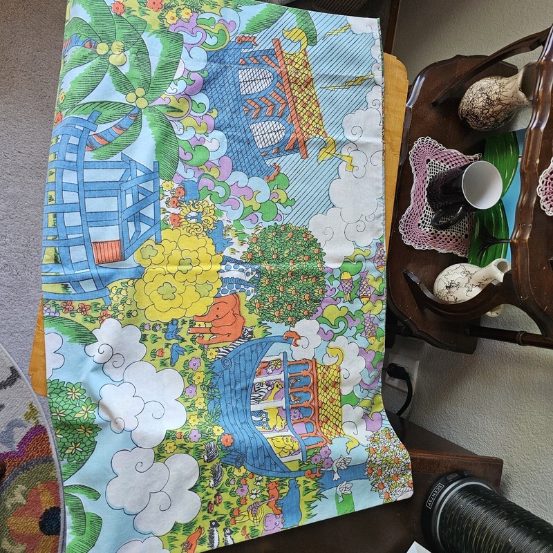Vintage Noahs Ark Psychedelic Sears Pillowcase, 1960s-1970s gallery