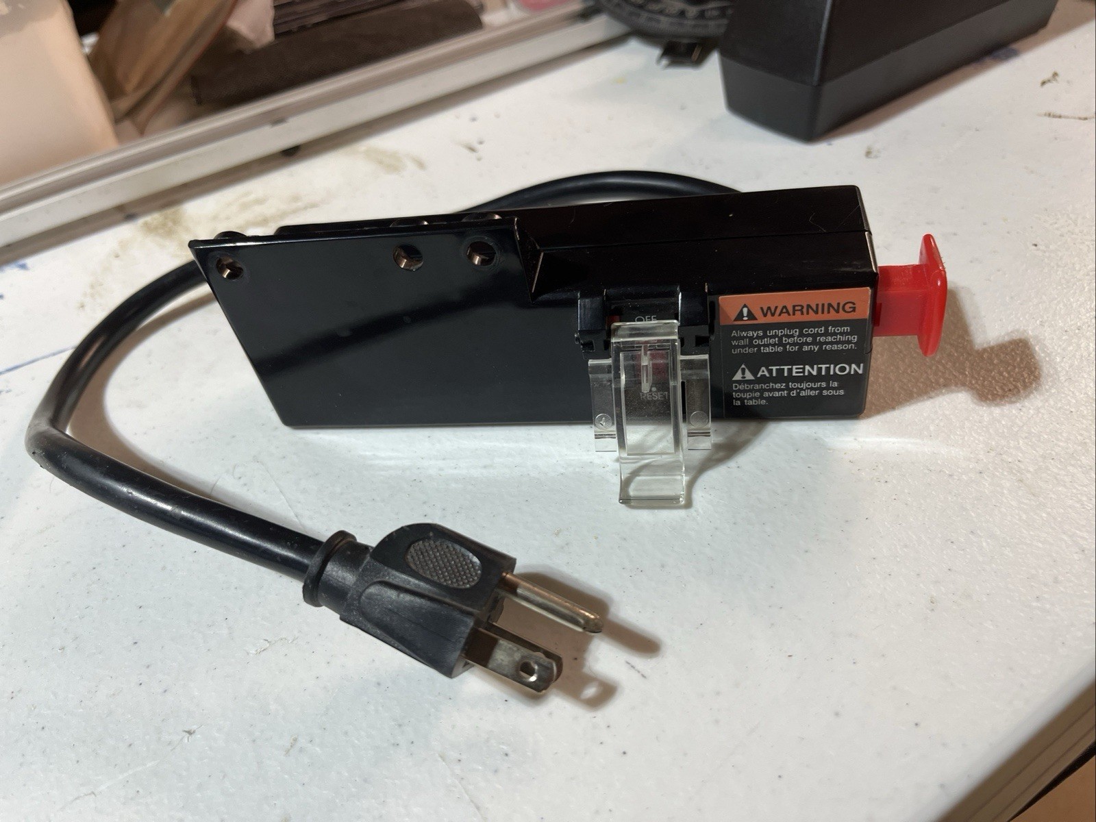 Power Tool On / Off Switch with 2 Outlets - 125VAC - 15 A - 60Hz gallery